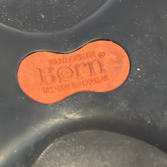 Born Leather Thong Flip Flop Slip-On Sandal Women’s Size 6 - Picture 6 of 6